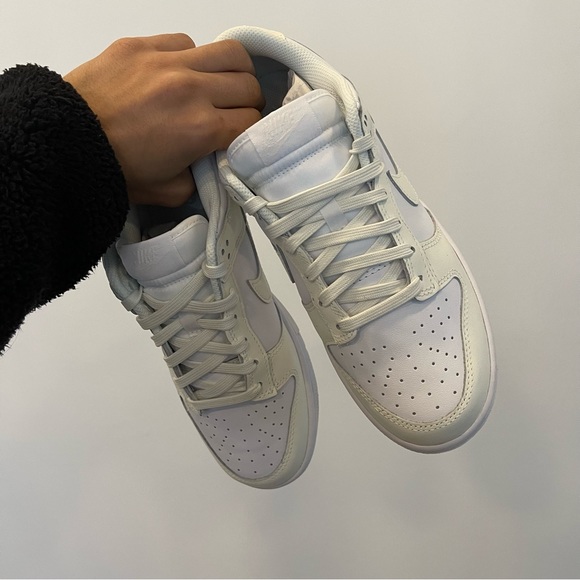 Multiple dunks low for sale! - Picture 4 of 8